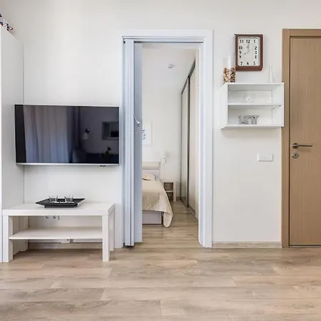 Atostogos Apartment *